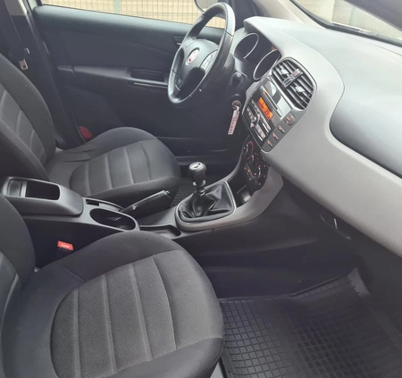 Fiat Bravo cena 17300 przebieg: 203000, rok produkcji 2010 z Legnica małe 497